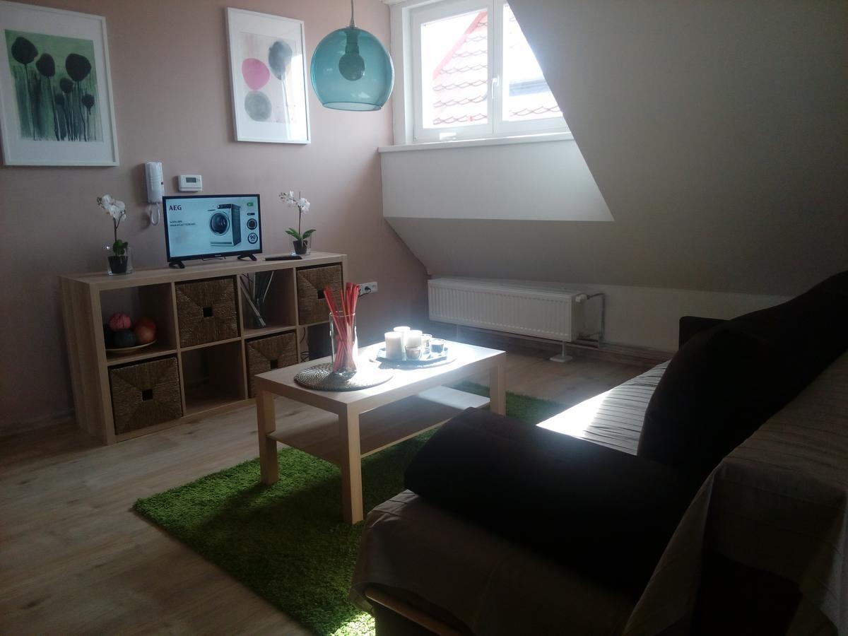 Hostinske Pokoje U Kulinare Domažlice Exterior foto