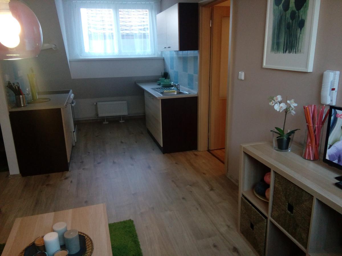 Hostinske Pokoje U Kulinare Domažlice Exterior foto